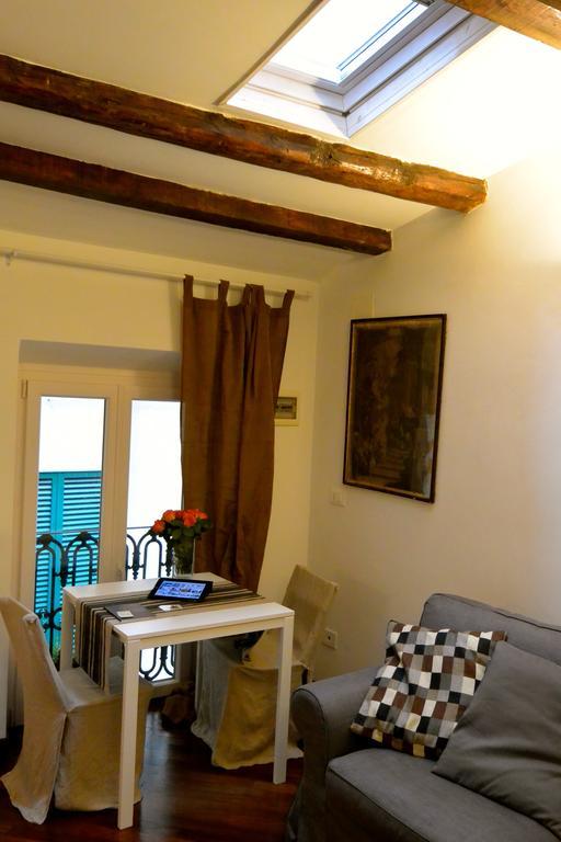 Appartamento Dei Sassetti Savona Bagian luar foto